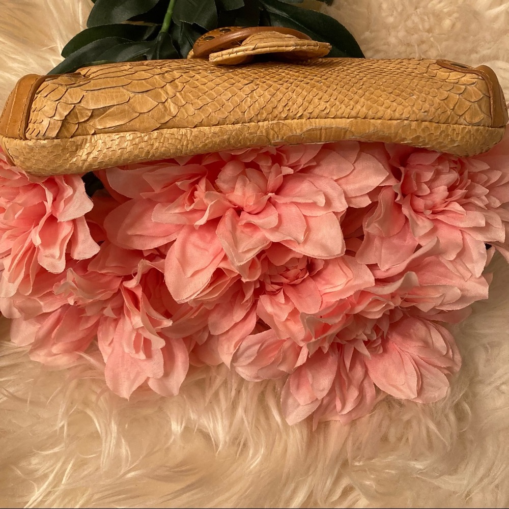 Babee D Clutch Purse Tan Yellow Snakeskin Bundle - Picture 9 of 13